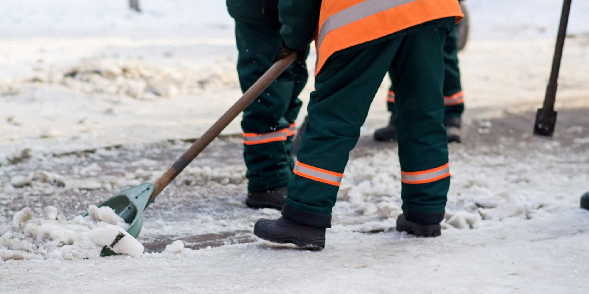 WOL PRO Blog - Winter Safety Clear Walkways